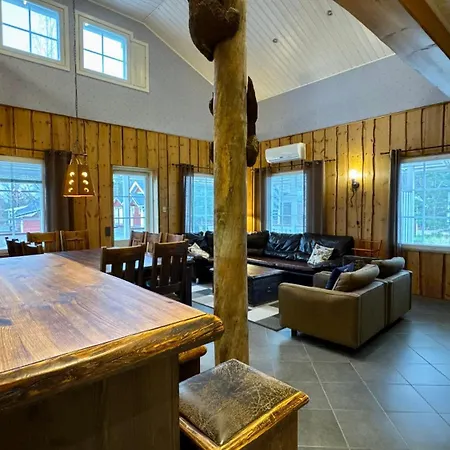 Hovilantie 3 As 4 Holiday home